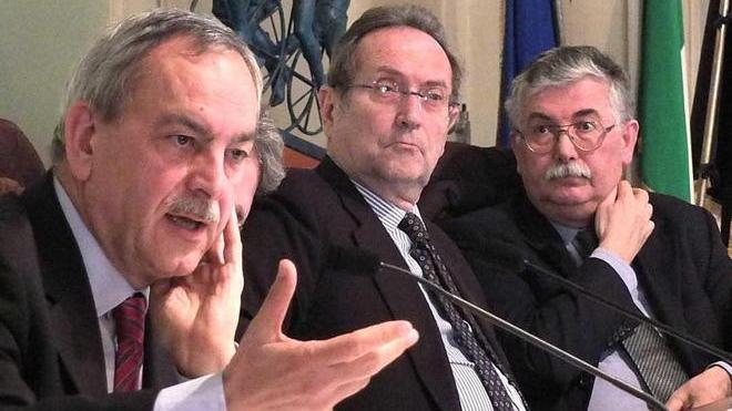Come ridurre i costi della politica