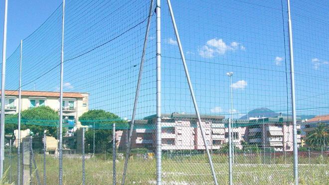 Ladri in azione al campo sportivo della Migliarina