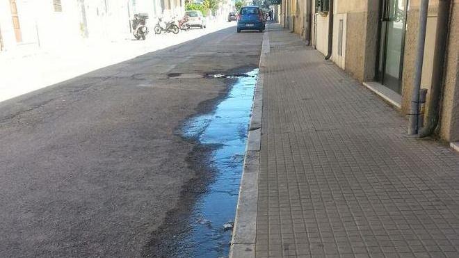 Perdita d’acqua, corre la protesta