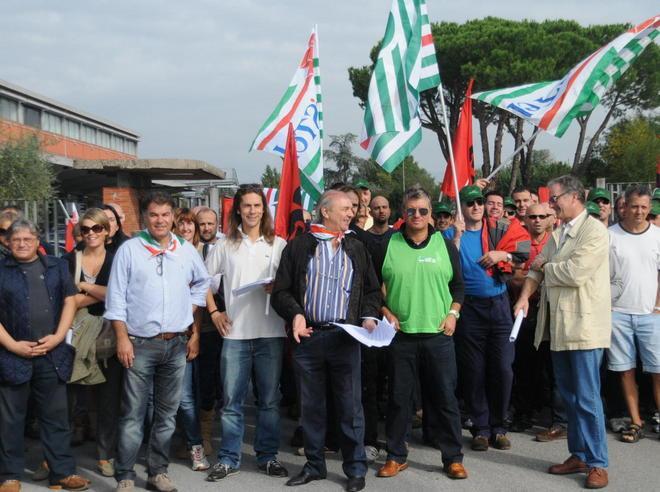Wepa, si prova a bloccare i 70 licenziamenti 