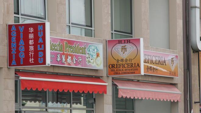 Blitz in Chinatown, chiusa una bisca e un “residence” per immigrati