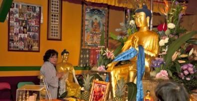 In mostra le reliquie di Buddha e altri maestri 