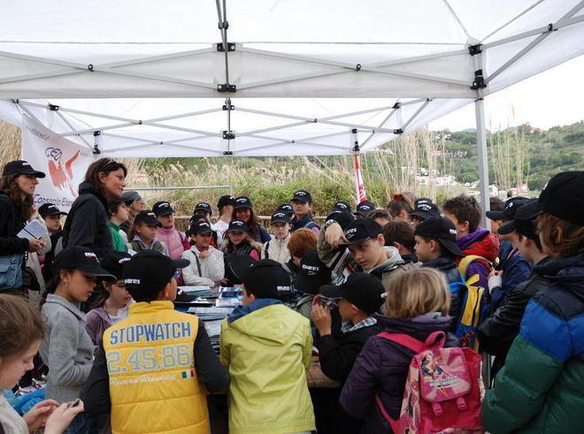 Operazione “Mare pulito” con centinaia di bambini 
