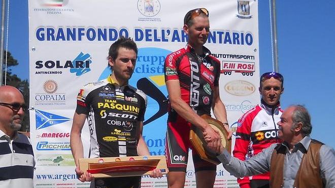Roberto Crisi vince la Granfondo nel ricordo di Andrea Nencini