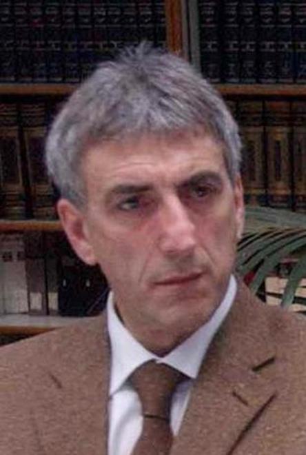 Negozianti in fuga dal centro storico 