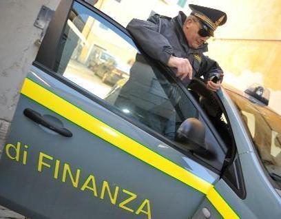 Frode fiscale da 15 milioni: tre arresti 