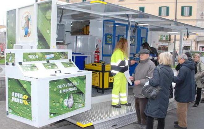 58 tonnellate di rifiuti i numeri premiano l’isola itinerante Asiu 