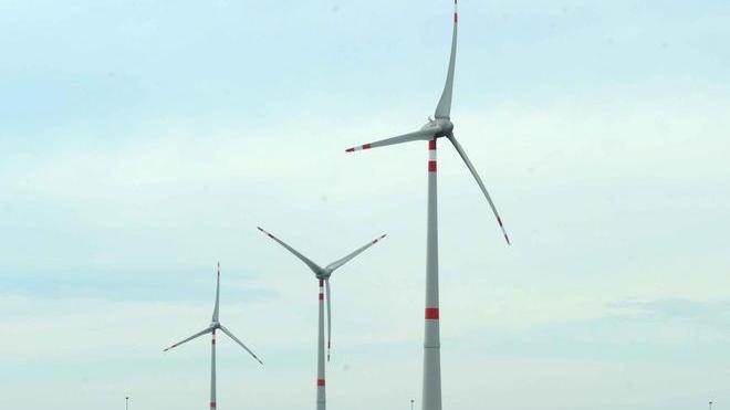 Eolico, Repower chiede una pausa