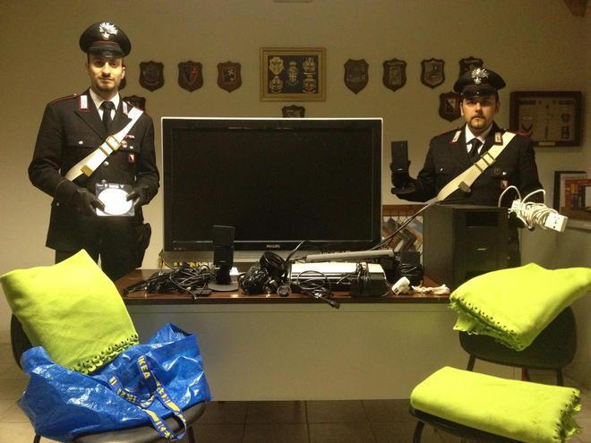 Diciassettenne denunciato dopo il furto in villa 