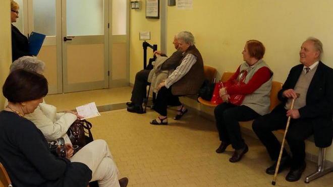 Ambulatorio in tilt a Empoli: oltre due ore di attesa per la visita