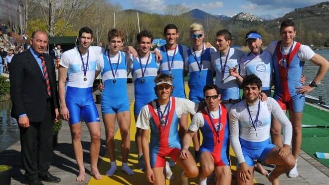 Canottieri irresistibile Medaglia d’oro nell’8 con