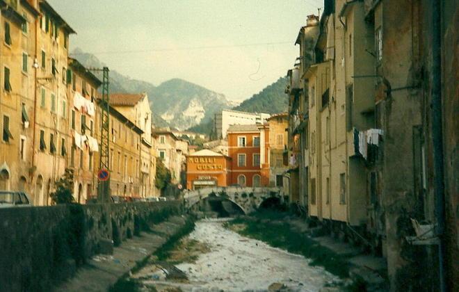 Lavori sul Carrione, incognite sui ponti 