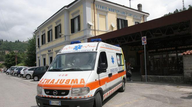Fiocco rosa sulla 325: una bambina nasce sull’ambulanza