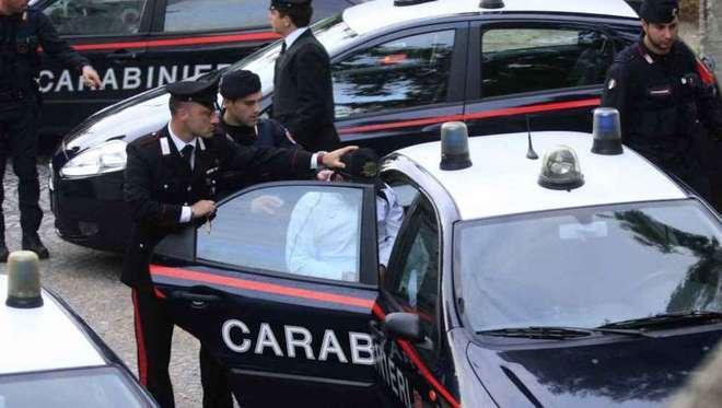 Arrestata giovane alla guida di un’auto rubata 