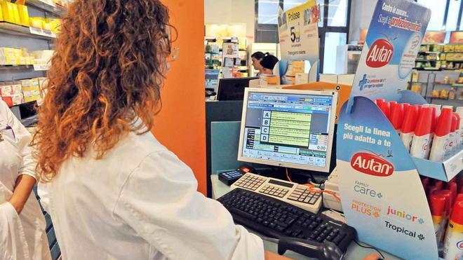 Senza contratto da due anni, scioperano le farmacie ex comunali
