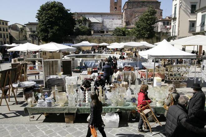 Mercati antiquari bis, il Comune chiede la collaborazione delle botteghe 