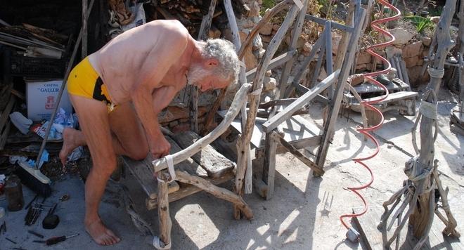 “Robinson” Morandi signore dell’isola di Budelli 