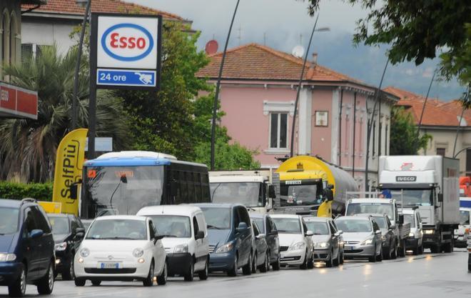 Lucca deve uscire dalla morsa del traffico 