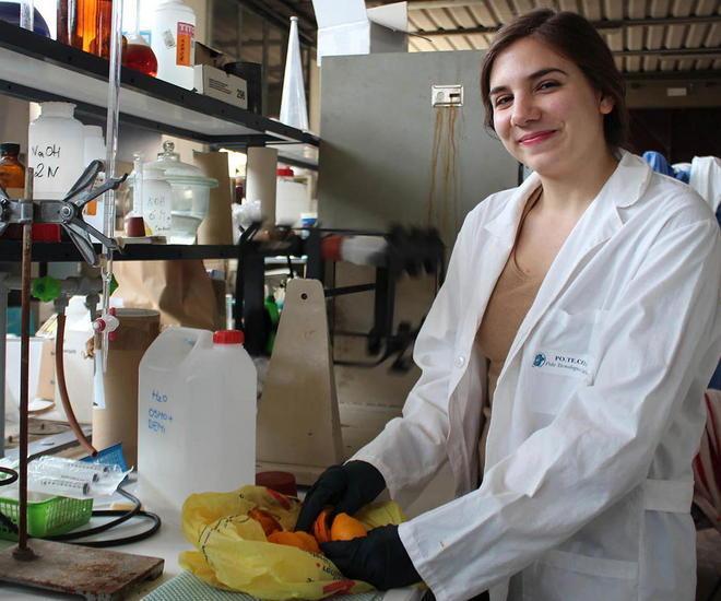 L’arancia diventa “pelle” nei laboratori del Poteco 