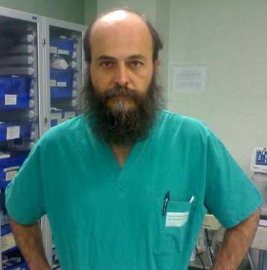 «I malati in barella sono la regola al pronto soccorso»