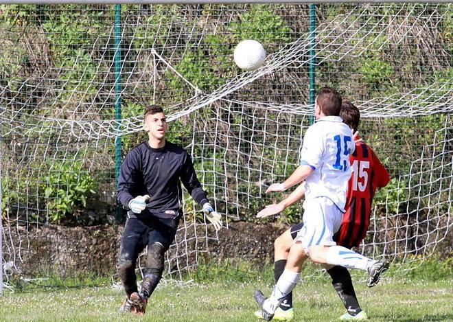 L’Attuoni Sport vince a Fosdinovo e vola in Seconda 