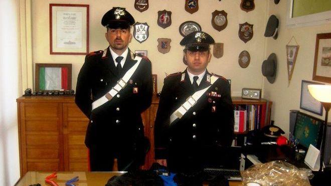 Rapinano tessuti per 150.000 euro in confezione: tre arresti