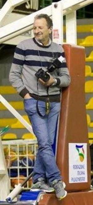Vasco Favilla, un clic sotto canestro 