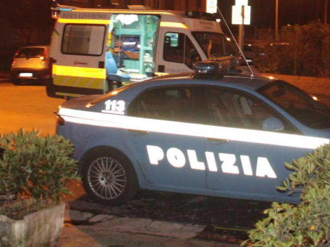Velisti aggrediti in centro, è giallo 