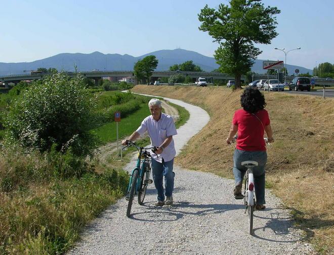 Una pista ciclabile nel quartiere Bellaria