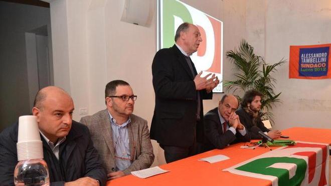 «Con le ossa rotte ma siamo uniti» Il Pd vuole ripartire