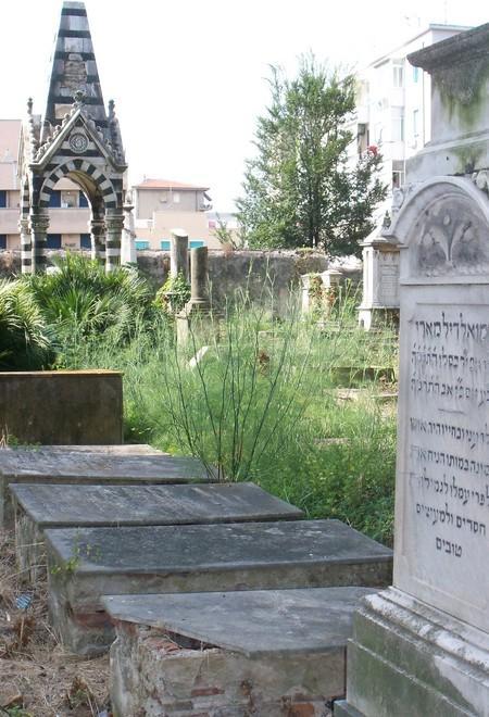 Cimitero ebraico, restauro al via 