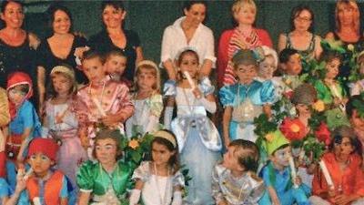 I bimbi della Giorgini sul palco