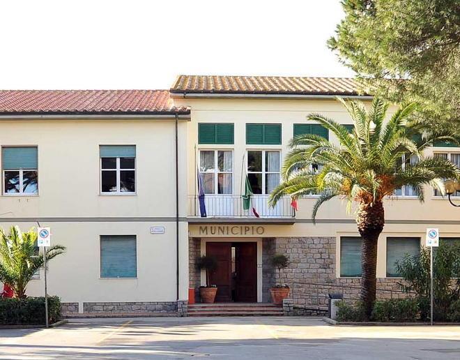 Il Comune unico sfuma, veleni nel consiglio 