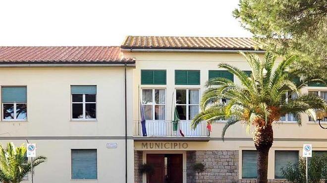 Il Comune unico sfuma, veleni nel consiglio