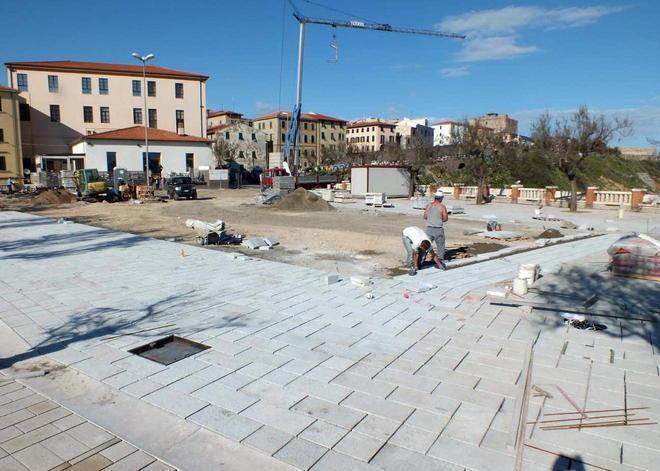 «Piazza Bovio pronta a giugno» 