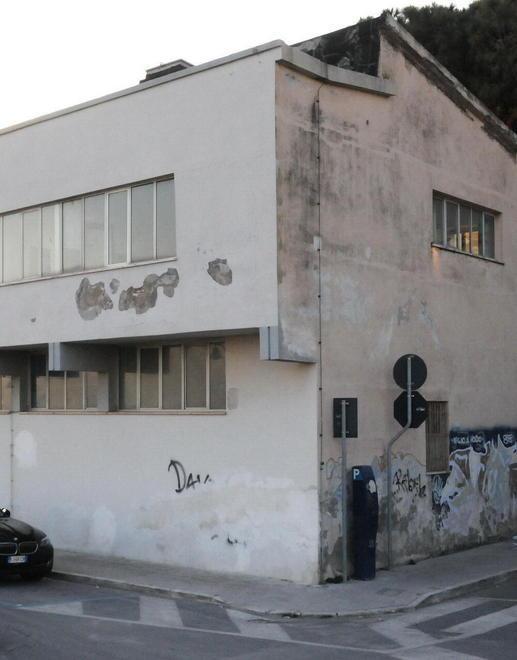 La scuola Pacioli va avanti, anche senza l’edificio