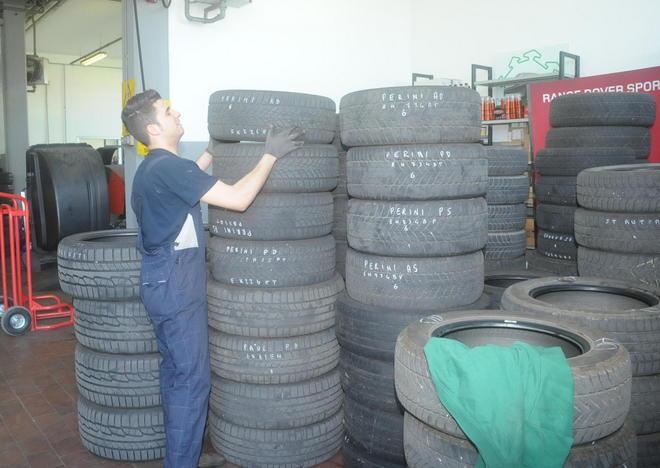 Svaligiato magazzino della Mei Gomme 