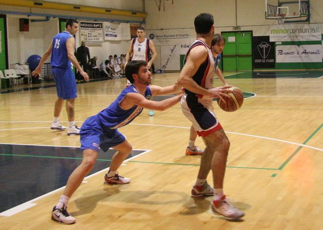 Basket, la Sibe Prato fa il colpaccio contro l’Italcerniere Vaiano 