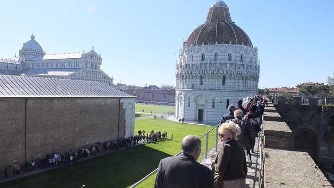 Mura antiche, oggi il bis dell’apertura