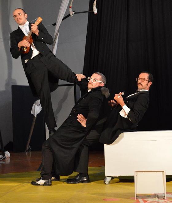 Successo per il primo festival degli artisti di strada a Camaiore 