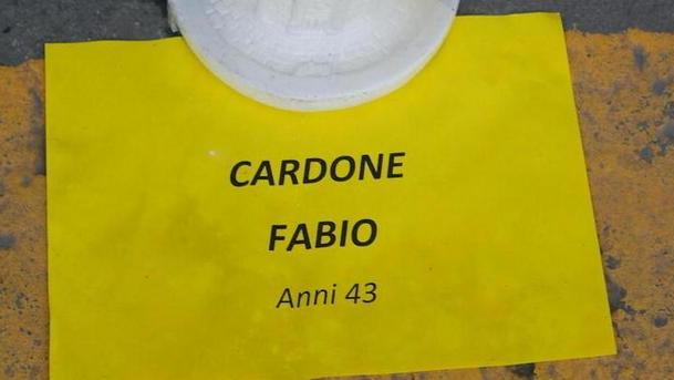 Bancarelle chiuse per dire no all’ipotesi di via Pietrasantina