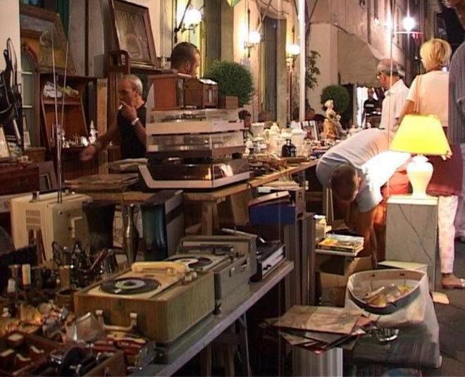 Dal vinile ai ciondoli il fascino del vintage impreziosisce Forte 