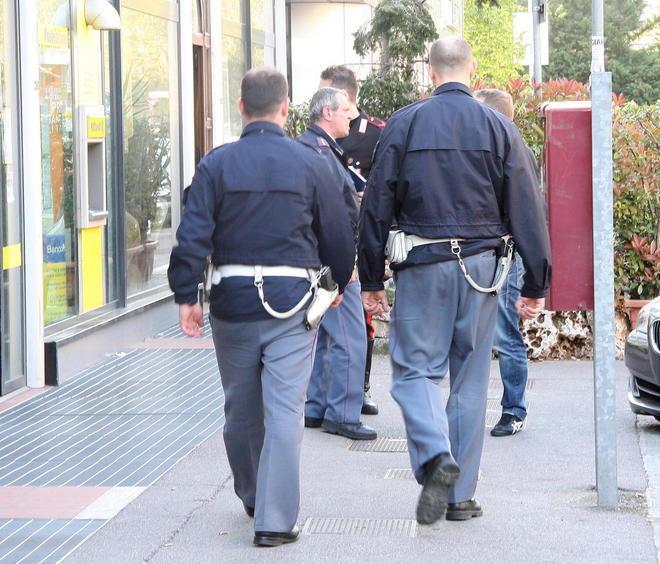 Trovati dalla polizia con l’erba 