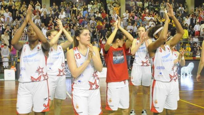 Basket, Gesam Gas perde gara 2 a Schio: 69-52