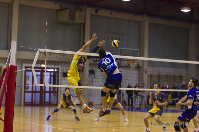 Pallavolo, l’Arca Cus gioca per la salvezza 