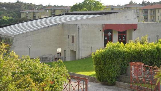Piscina: apertura in forse