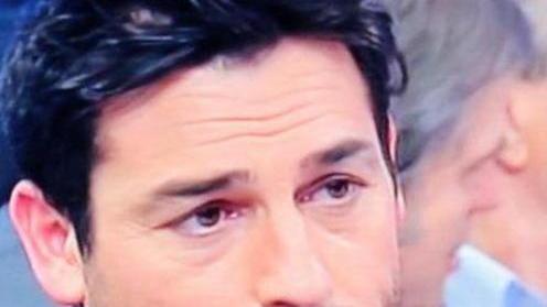 Il tronista trova l’amore e lascia la Tv