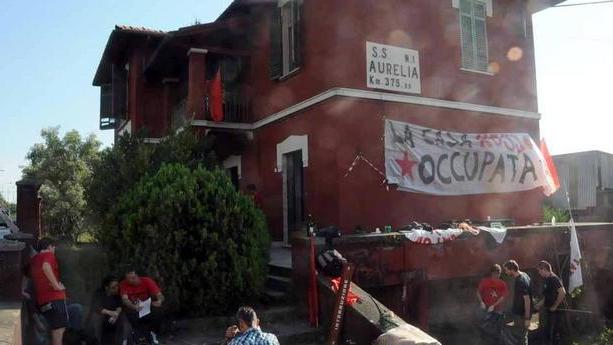 La Casa Rossa avanti tutta