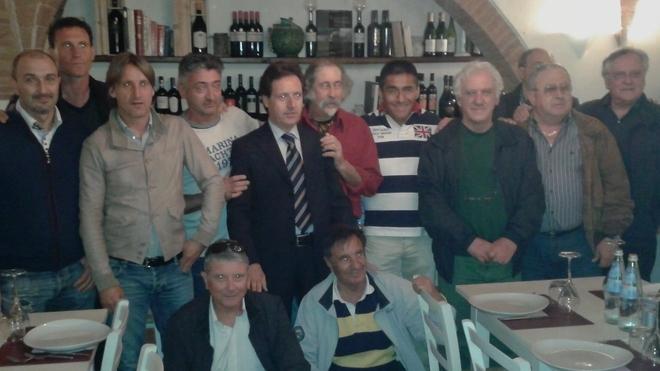 Che festa per Nicola e il suo staff