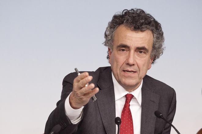 Fabrizio Barca a Prato senza le telecameree spiega al Tirreno con un tweet: "Niente esibizionismi" 